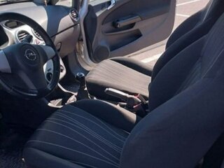 2010 Opel Corsa D Рестайлинг I, серебристый, 550000 рублей, вид 3