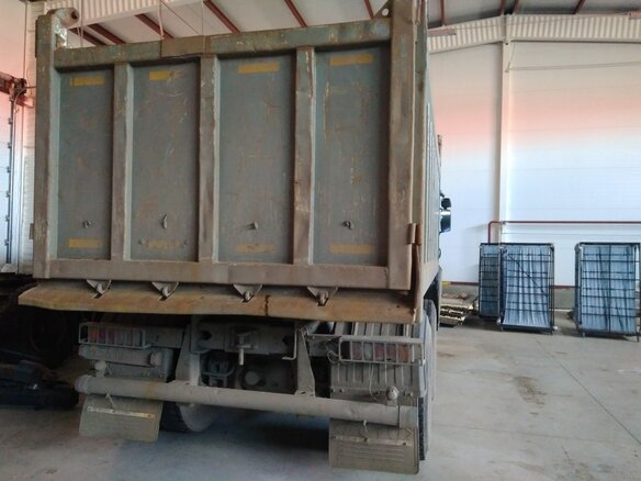 2011 Scania P-series, синий, 8200000 рублей - вид 4