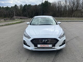 2019 Hyundai Sonata VII (LF) Рестайлинг, белый, 1750000 рублей, вид 3