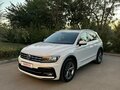 2018 Volkswagen Tiguan II, белый, 3050000 рублей