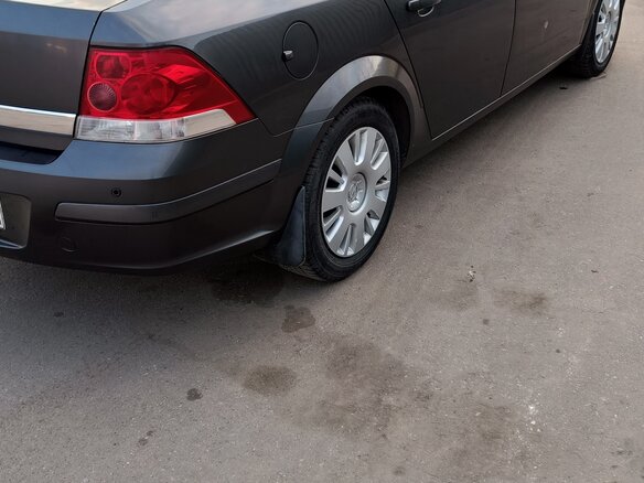 2010 Opel Astra H Рестайлинг, серый, 420000 рублей - вид 3