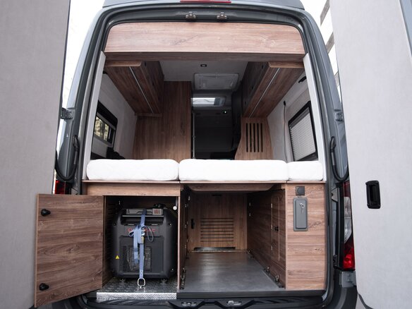 2024 Mercedes-Benz Sprinter, серебристый, 19990000 рублей - вид 31