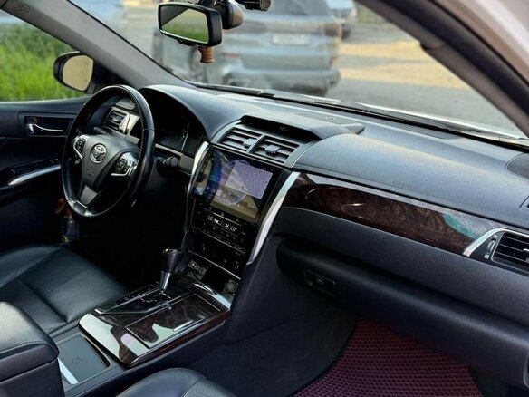2014 Toyota Camry VII (XV50) Рестайлинг, белый, 1670000 рублей - вид 8