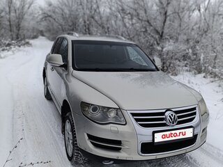 2008 Volkswagen Touareg I Рестайлинг, серебристый, 1200000 рублей, вид 5