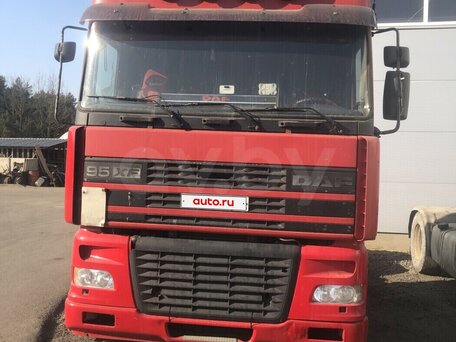 2000 DAF 95XF, пурпурный, 1049999 рублей, вид 3