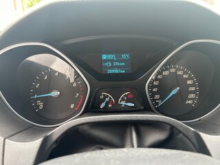 2012 Ford Focus III, белый, 570000 рублей, вид 4