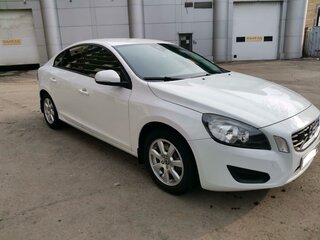 2011 Volvo S60 II, белый, 1350000 рублей, вид 2