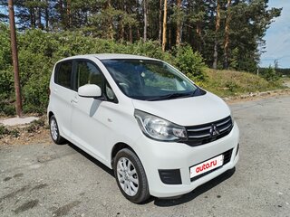 2017 Mitsubishi eK Wagon III Рестайлинг, белый, 630000 рублей, вид 1