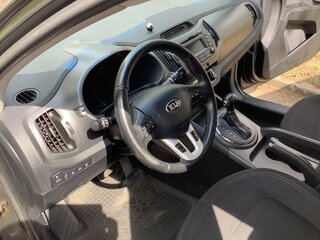 2013 Kia Sportage III, серый, 1400000 рублей, вид 3