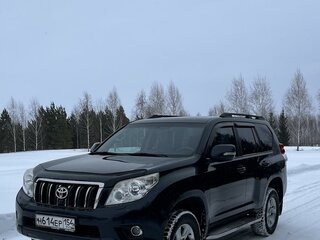 2011 Toyota Land Cruiser Prado 150 Series, чёрный, 3700000 рублей, вид 1