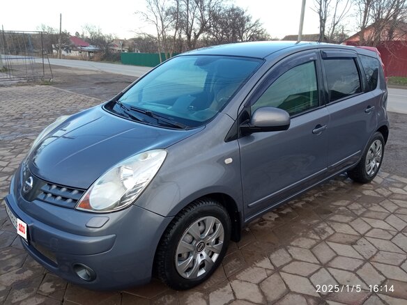 2008 Nissan Note I, серый, 800000 рублей