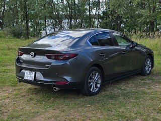 2020 Mazda 3 Axela IV (BP), серый, 2200000 рублей, вид 4