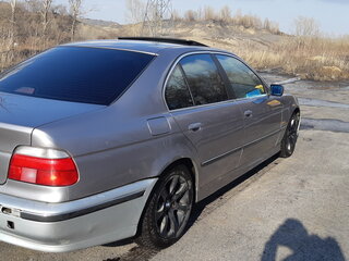 1999 BMW 5 серии 520i IV (E39), серебристый, 800000 рублей, вид 2