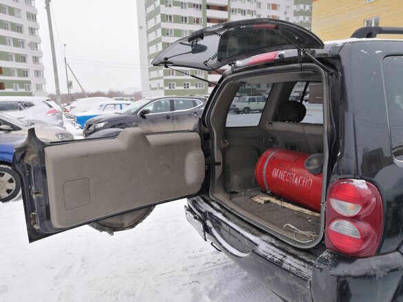 2005 Jeep Liberty (North America) I, чёрный - вид 8