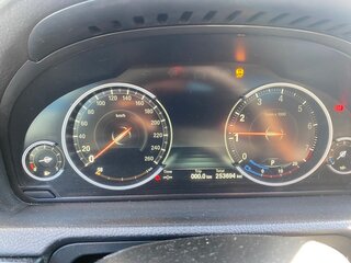 2012 BMW 5 серии 535i xDrive VI (F10/F11/F07), чёрный, 1220000 рублей, вид 2
