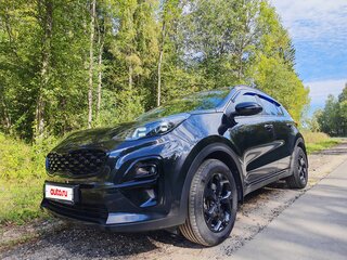 2021 Kia Sportage IV Рестайлинг, чёрный, 2880000 рублей, вид 4