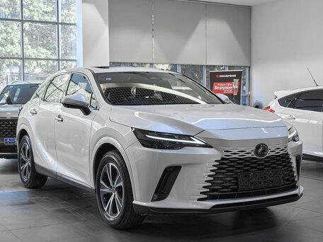 Lexus RX V