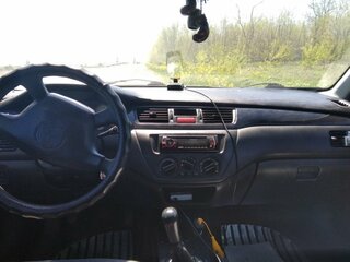 2005 Mitsubishi Lancer IX Рестайлинг, серебристый, 300000 рублей, вид 5