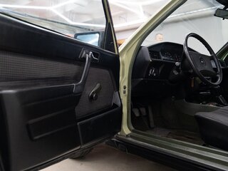 1984 Mercedes-Benz 190 (W201), серый, 600000 рублей, вид 4