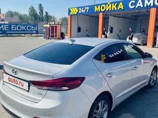 2017 Hyundai Elantra VI (AD), серебристый, 1900000 рублей, вид 5