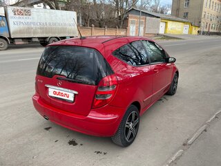 2006 Mercedes-Benz A-Класс 170 II (W169), красный, 500000 рублей, вид 2