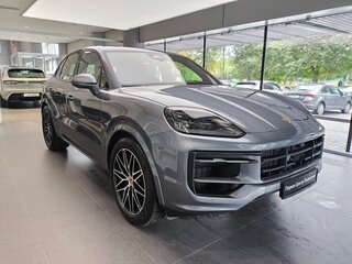 2026 Porsche Cayenne III Рестайлинг, серый, 21290000 рублей, вид 2