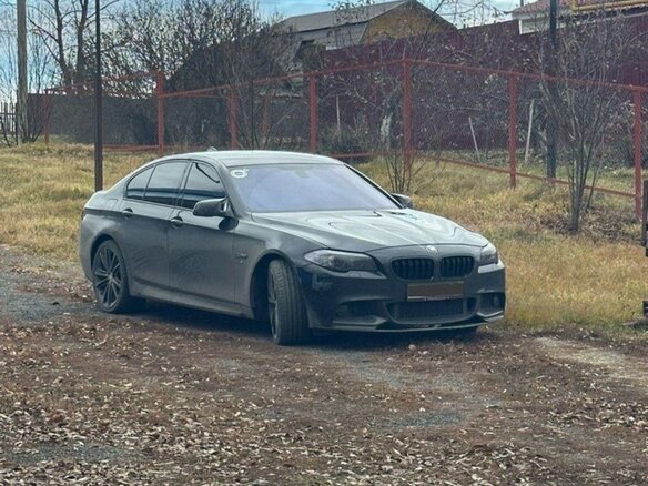 2012 BMW 5 серии 535i xDrive VI (F10/F11/F07), чёрный, 2500000 рублей - вид 32