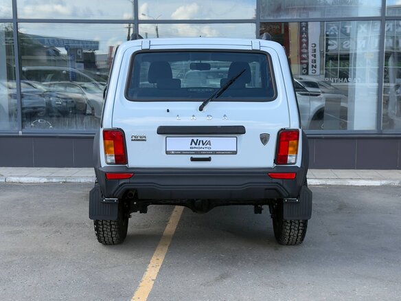 2025 Lada (ВАЗ) Niva Legend Bronto I, белый, 1575000 рублей - вид 3