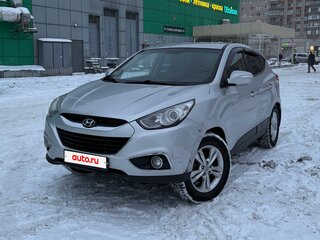 2011 Hyundai ix35 I, серебристый, 900000 рублей, вид 1