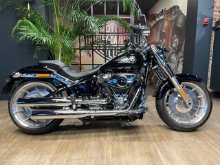 2025 Harley-Davidson Fat Boy, чёрный, 3850000 рублей, вид 1