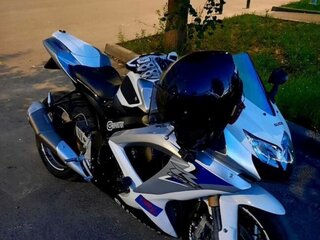2008 Suzuki GSX-R 600, белый, 610000 рублей, вид 2
