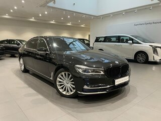 2017 BMW 7 серии Long 730Ld xDrive VI (G11/G12), чёрный, 2635000 рублей, вид 3