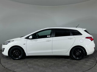 2014 Hyundai i30 II, белый, 975000 рублей, вид 4