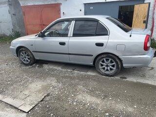 2011 Hyundai Accent ТагАЗ II, серебристый, 375000 рублей, вид 3