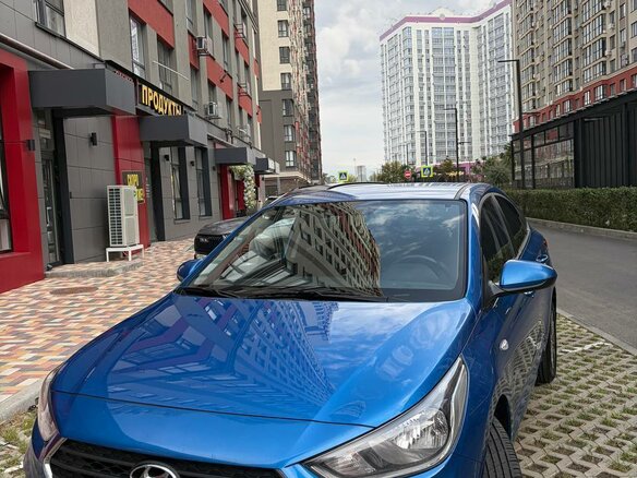 2018 Hyundai Solaris II, синий, 1070000 рублей