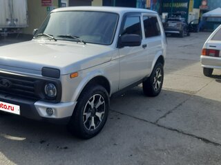 2019 Lada (ВАЗ) 2121 (4x4) Urban I Рестайлинг, серебристый, 780000 рублей, вид 2