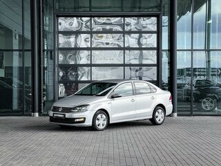 2018 Volkswagen Polo V Рестайлинг, серебристый, 1179000 рублей, вид 3