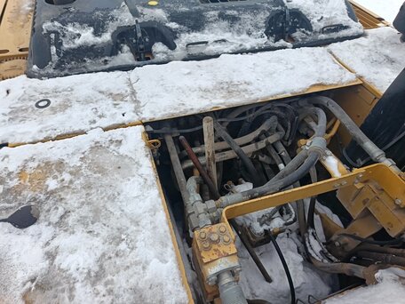 2012 Caterpillar 320, жёлтый, 3600000 рублей, вид 5
