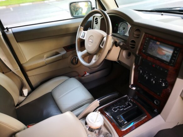 2008 Jeep Commander, чёрный - вид 12