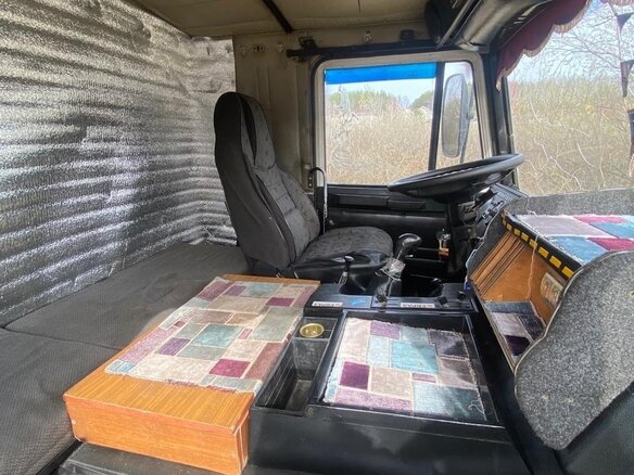 2005 МАЗ 64220, белый, 400000 рублей - вид 8