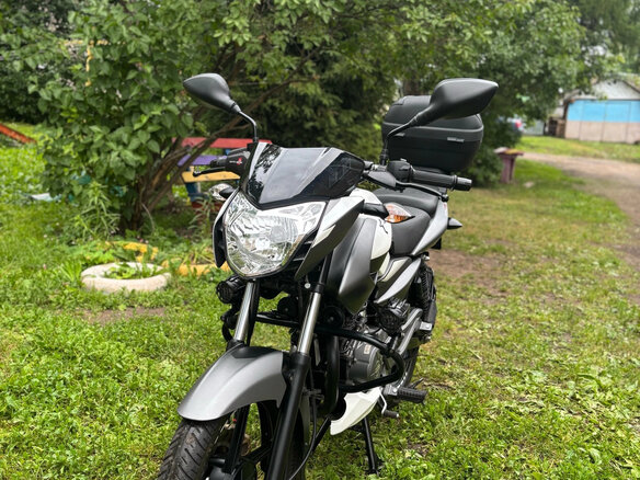 2022 Bajaj Pulsar NS 125, белый, 180000 рублей
