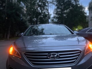 2016 Hyundai Sonata VII (LF), серый, 1350000 рублей, вид 1
