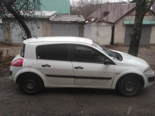 2004 Renault Megane II, белый, 390000 рублей, вид 2