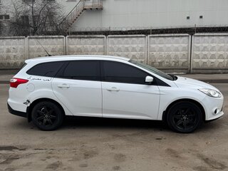 2014 Ford Focus III, серебристый, 700000 рублей, вид 4