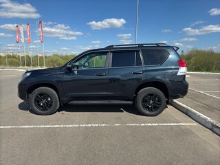 2011 Toyota Land Cruiser Prado 150 Series, серый, 2400000 рублей, вид 4