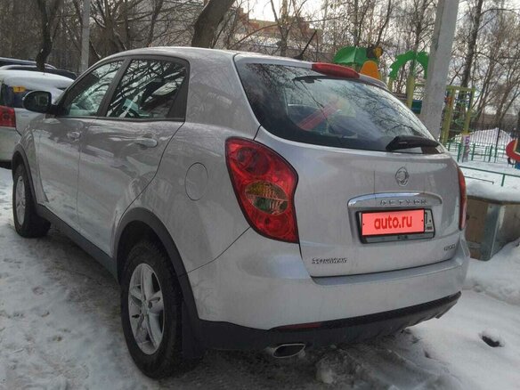 2013 SsangYong Actyon II, серебристый, 1150000 рублей - вид 4