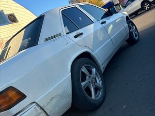 1991 Mercedes-Benz 190 (W201), белый, 230000 рублей, вид 3