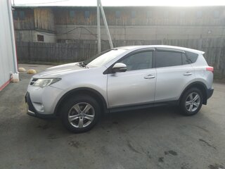 2015 Toyota RAV4 IV (XA40), серебристый, 2160000 рублей, вид 4