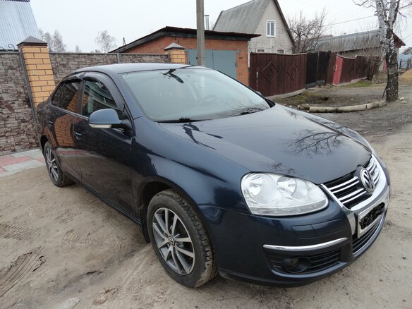 2008 Volkswagen Jetta V, синий