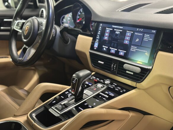 2018 Porsche Cayenne III, чёрный, 5950000 рублей - вид 23